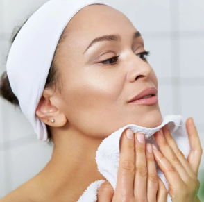 Restore Radiance: Effective Solutions for Underarm Skin Discoloration