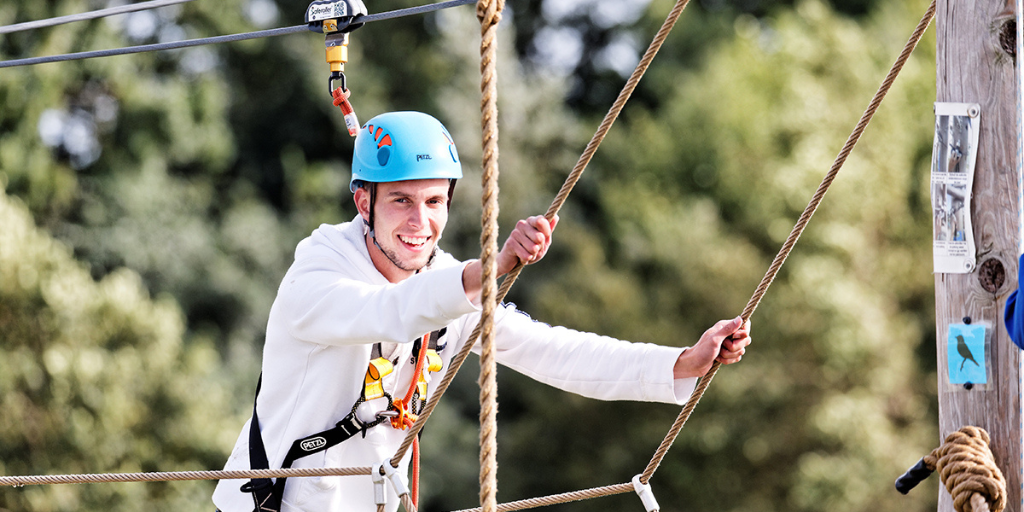 How a Ropes Course Harness Ensures Safety During High-Rope Challenges