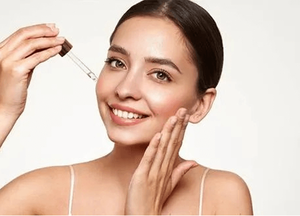 8 Amazing Benefits of Brightening Serum for Glowing Skin